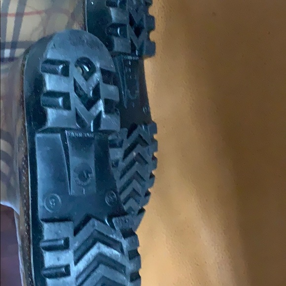 Burberry Rain Boot - Picture 6 of 7